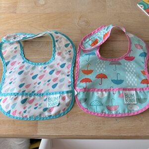 Bumkins rainy days bibs - 2 pack